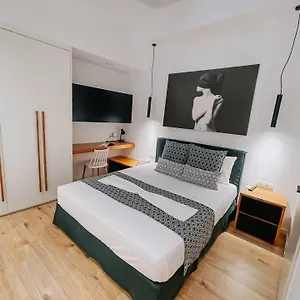 https://19th-century-luxury-maisonette-in-the-center.rethymnohotels.net
